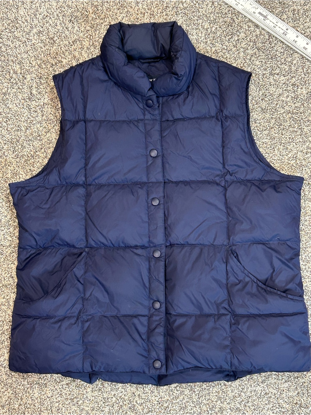 Classic Women's Navy Puffer Vest by Land’s End Size L